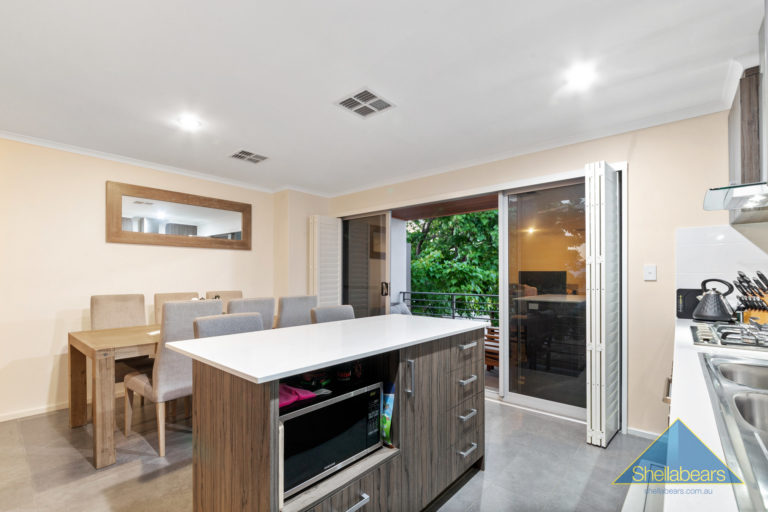 1A Perlinte View gallery