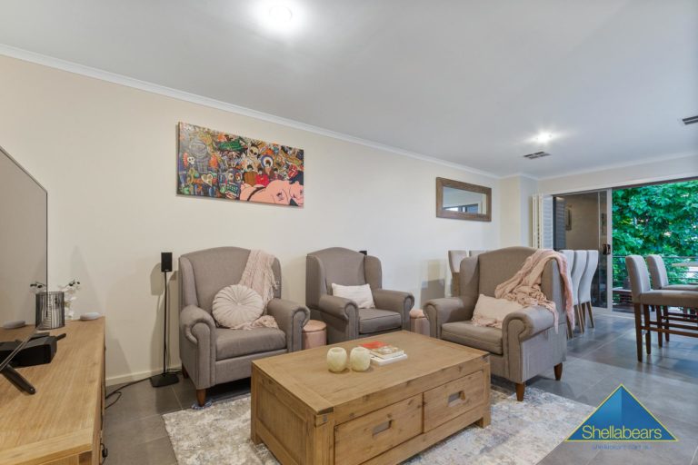1A Perlinte View gallery