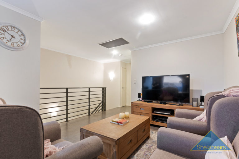 1A Perlinte View gallery