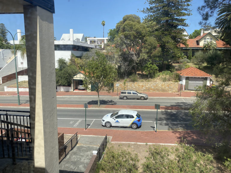 7/76 Broadway gallery