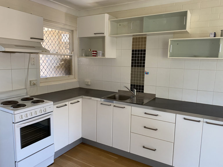 7/76 Broadway gallery