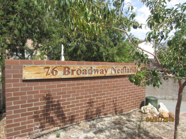 7/76 Broadway gallery