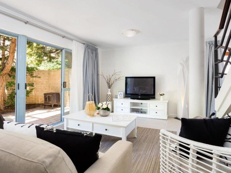 17/15 Boundary Road gallery