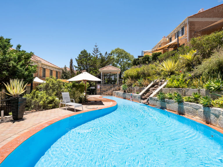 17/15 Boundary Road gallery