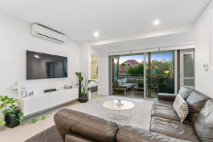 3/40 Cowle Street gallery