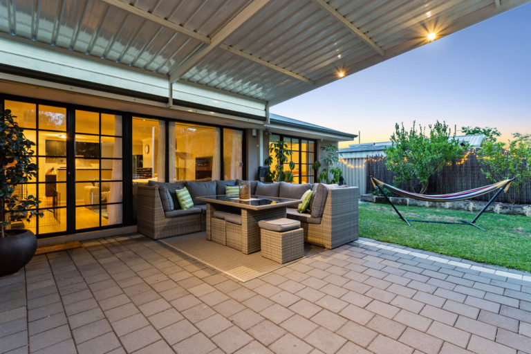 70A Alderley Square gallery