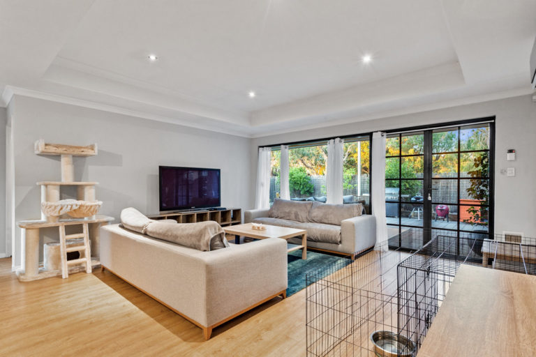 70A Alderley Square gallery