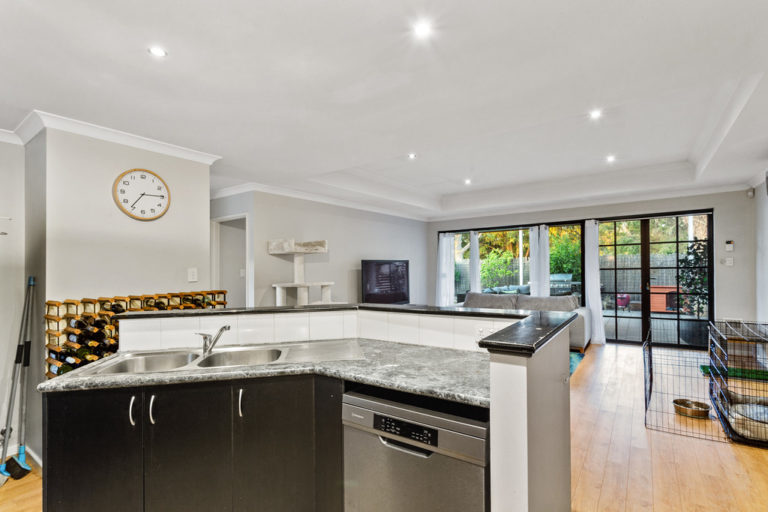 70A Alderley Square gallery