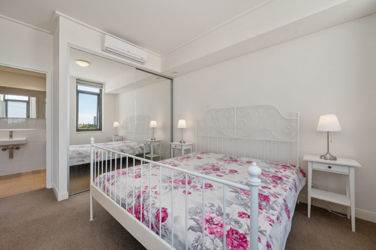 60/1 Freshwater Parade gallery