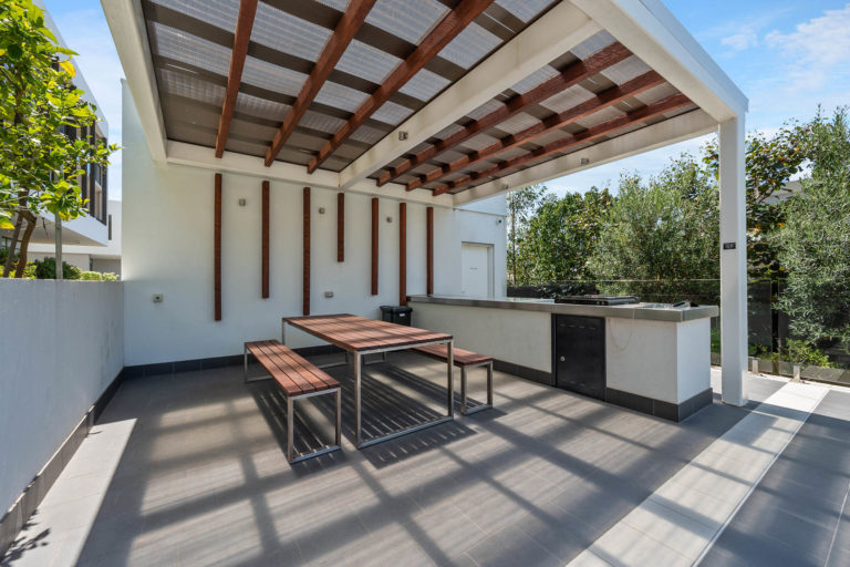 60/1 Freshwater Parade gallery