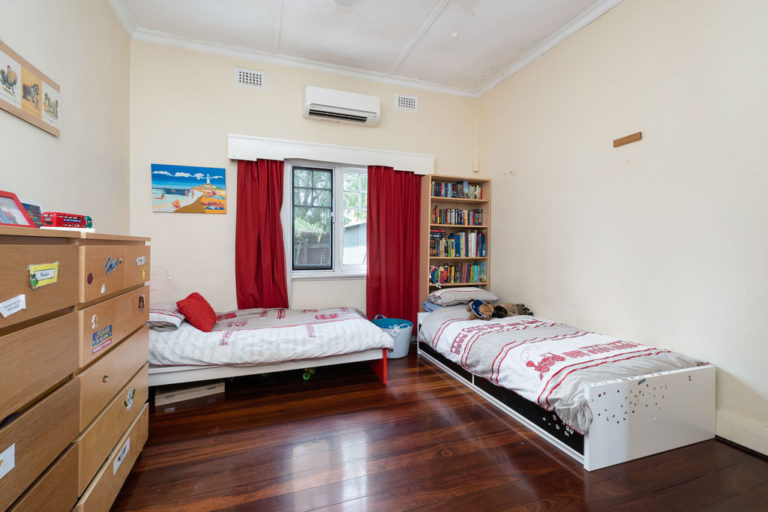 62 Railway Street (cnr Boreham St) gallery