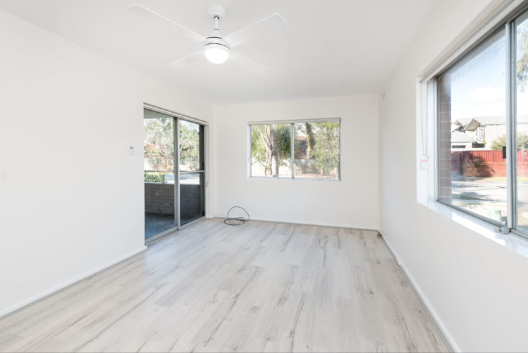 10/12 St Leonards Street gallery