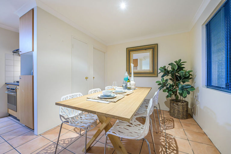 4/292 Harbourne Street gallery