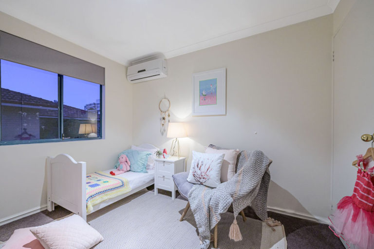 4/292 Harbourne Street gallery