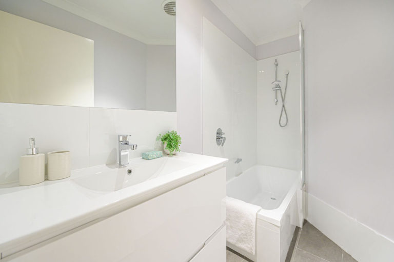 4/292 Harbourne Street gallery