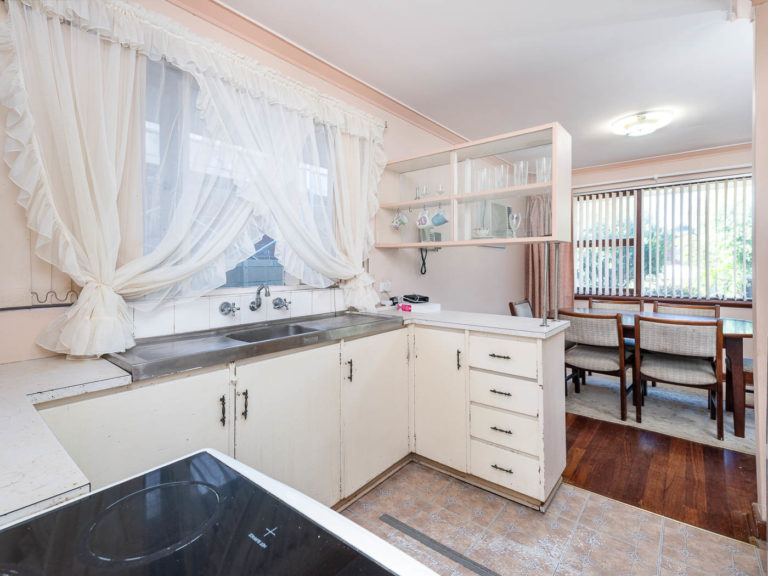 24 Gill Street gallery