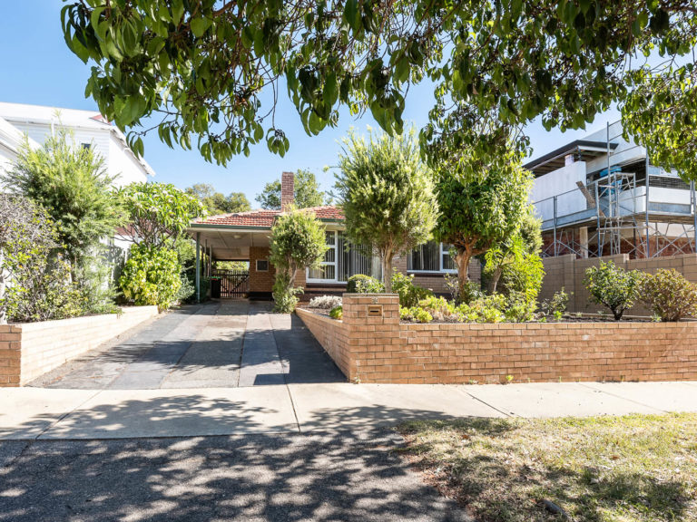 24 Gill Street gallery