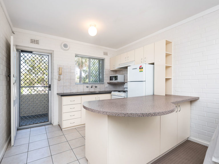 39/34 Davies Road gallery