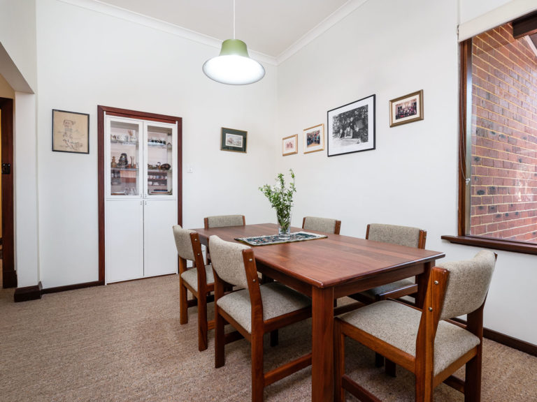 12 Florence Street gallery