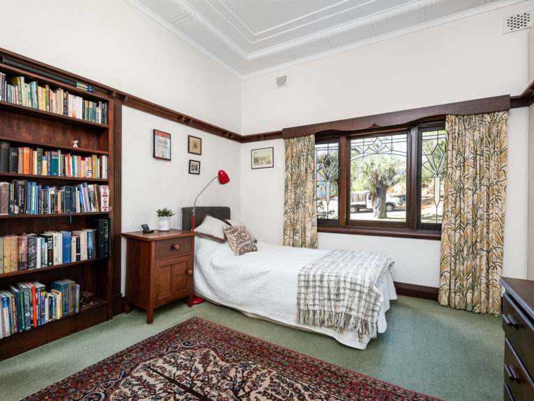 12 Florence Street gallery