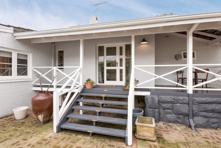 Fabulous Mid-Century Home  Wonderful Big Block gallery