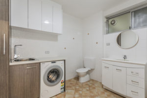 2/34 Margaret St gallery