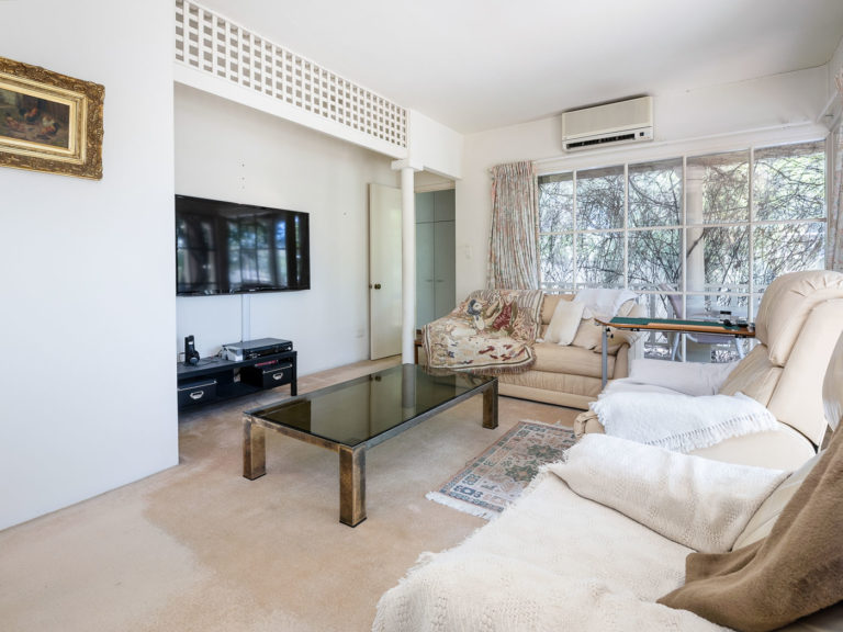 2 Irvine Street gallery