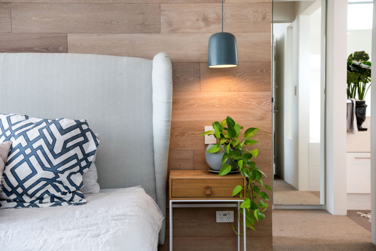 13A Victoria Street gallery