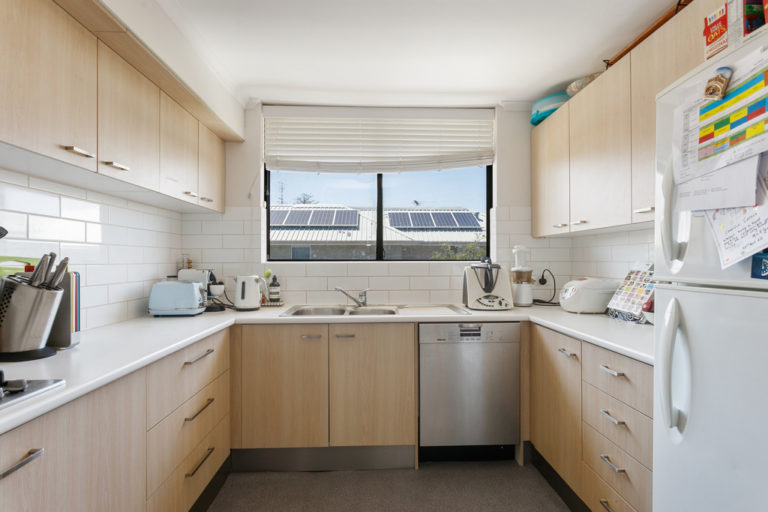 11/134 Marine Parade gallery