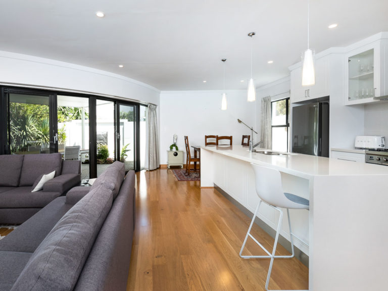 15 Torrens Street gallery