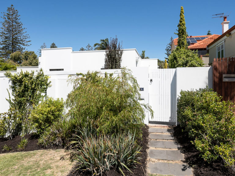 15 Torrens Street gallery