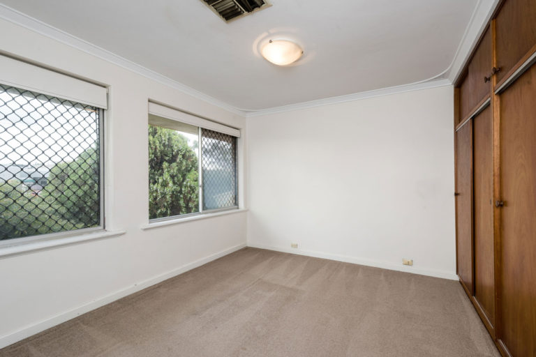 656 Beach Road gallery