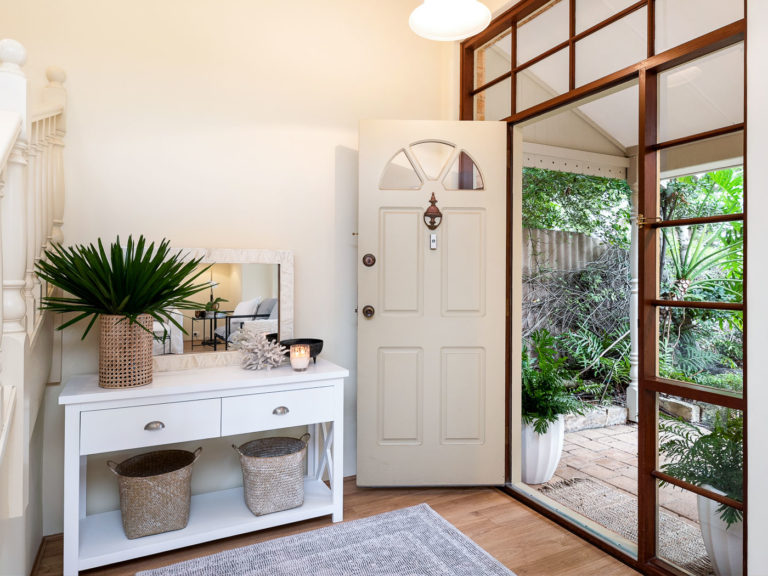 311 Marmion Street gallery