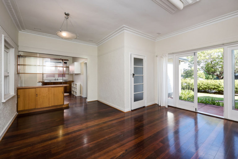 28 Lake Avenue gallery