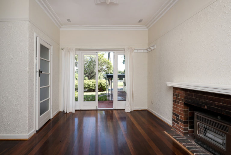 28 Lake Avenue gallery