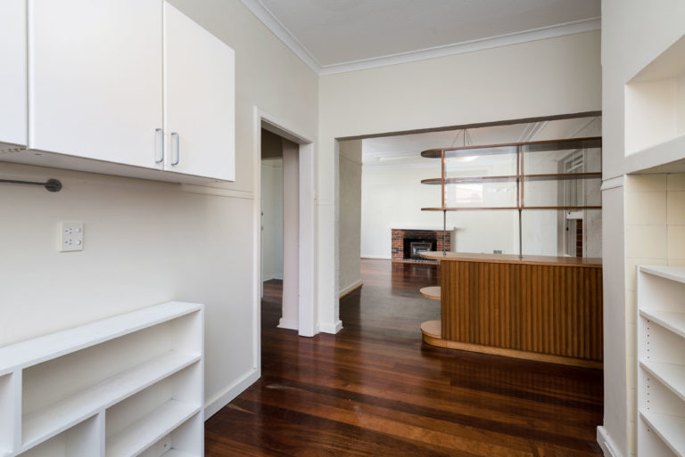 28 Lake Avenue gallery