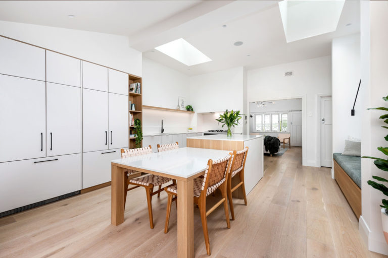 2/58 Forrest Street gallery