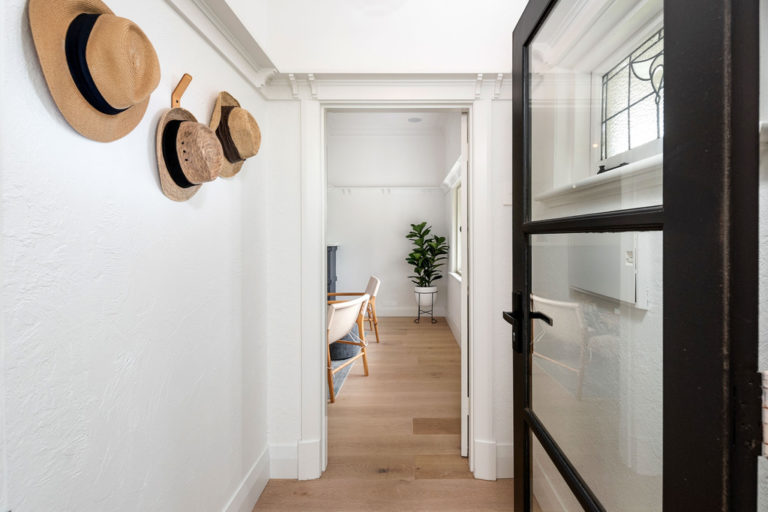 2/58 Forrest Street gallery