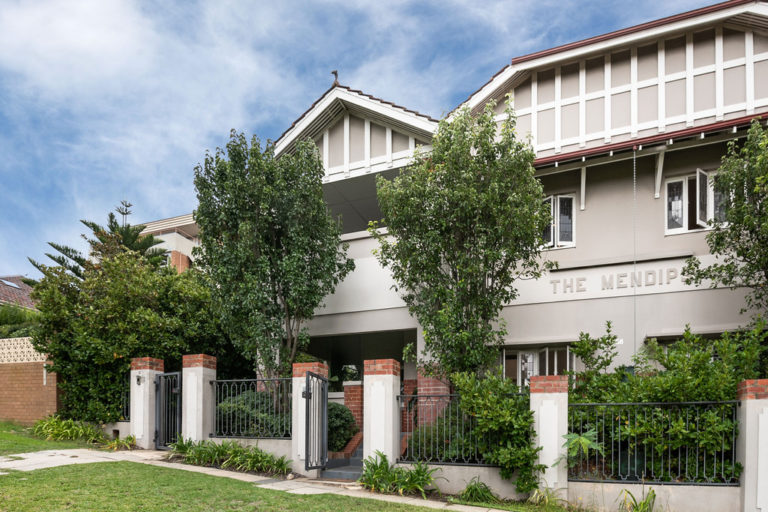 2/58 Forrest Street gallery