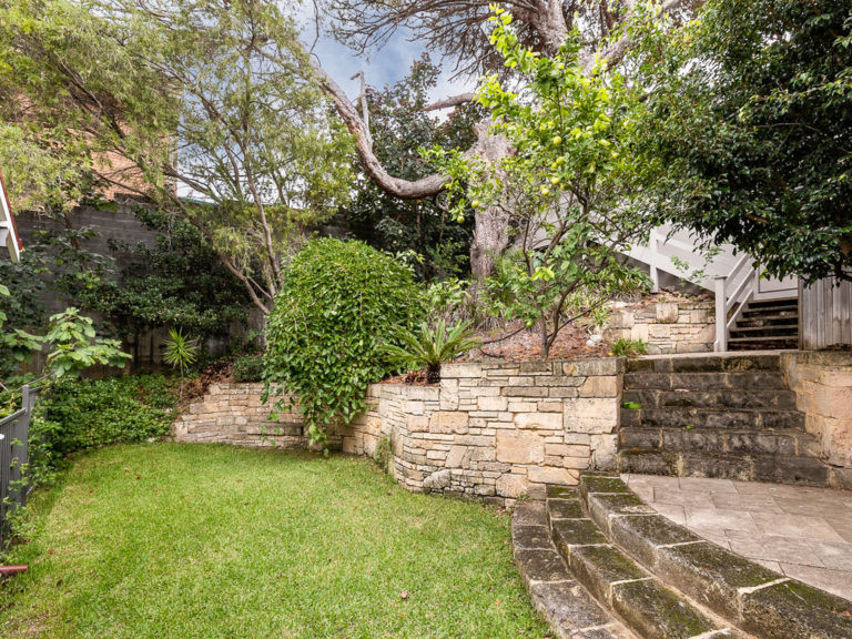 2/58 Forrest Street gallery