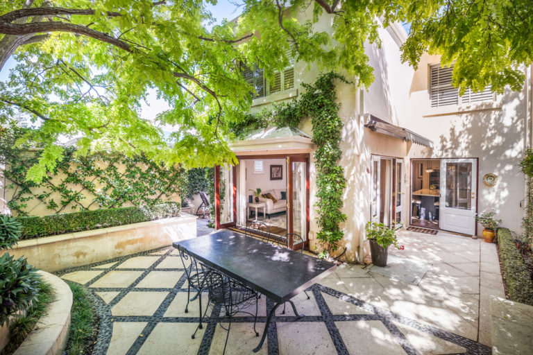 23 Clement Street gallery