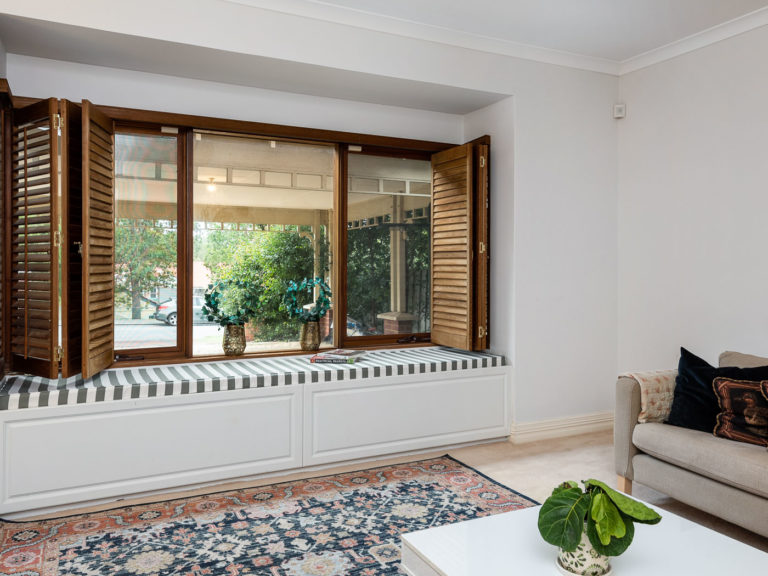 24 Jacaranda Avenue gallery