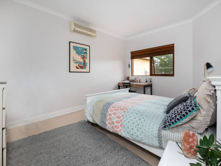 24 Jacaranda Avenue gallery