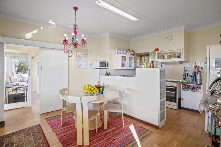 3 Irwin Street gallery