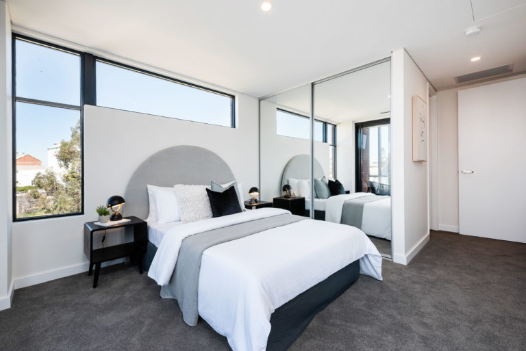 3/15 Lime Street gallery