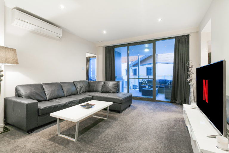 17/8 Hordern Street gallery