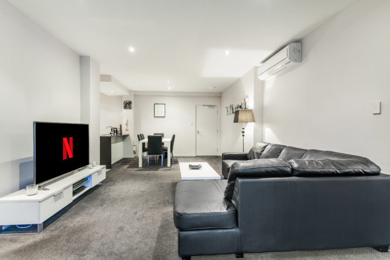 17/8 Hordern Street gallery