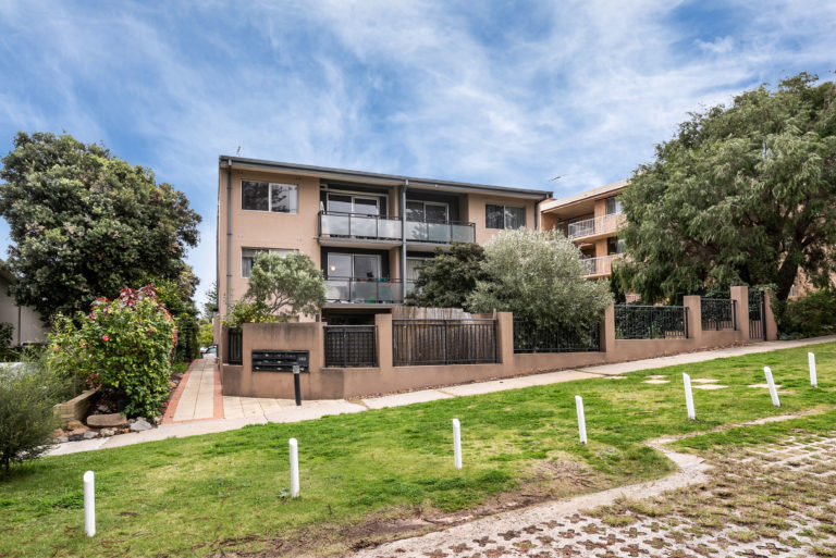 7/183 Broome Street gallery