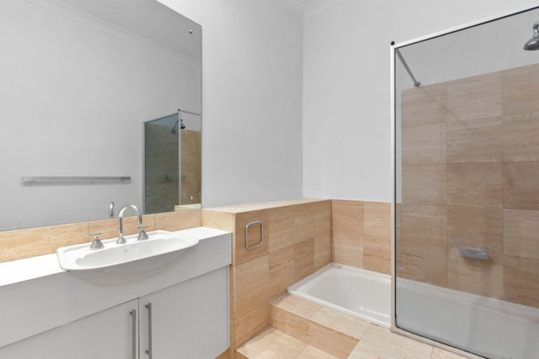 12 Margaret Street gallery