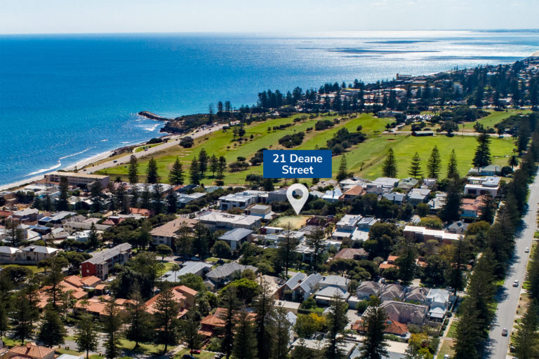 21 Deane Street gallery